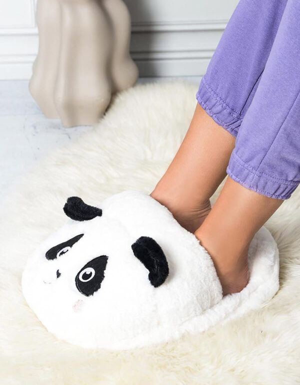 oversized slipper panda1