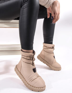 Snow Boots Beige