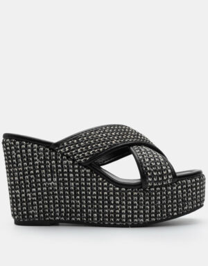 Wicker Platforms