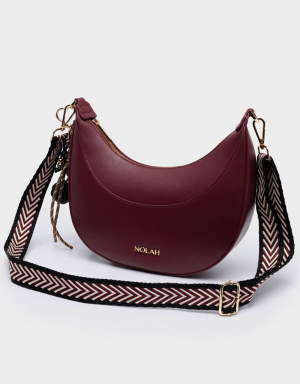 Fabela Burgundy Light Gold
